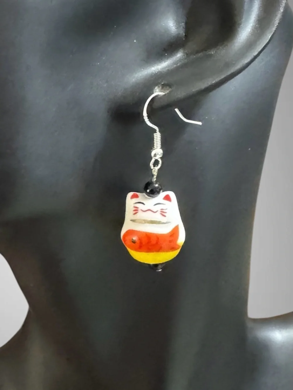 LUCKY CAT EARRINGS